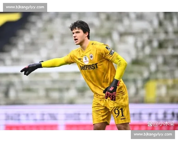 日本国脚纲岛悠斗加盟比甲安特卫普，签约三年开启欧洲征程