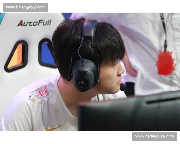 OMG！这波操作太秀了，选手赛后竟当场求婚！