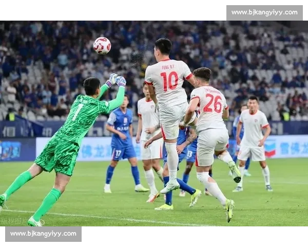 MLS精彩瞬间：红白战袍闪耀绿茵，上演绝杀好戏！