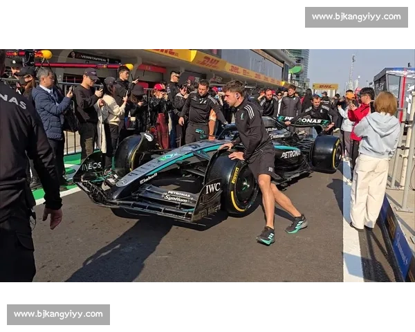 惊爆！F1维修区事故频发，安全隐患敲响警钟